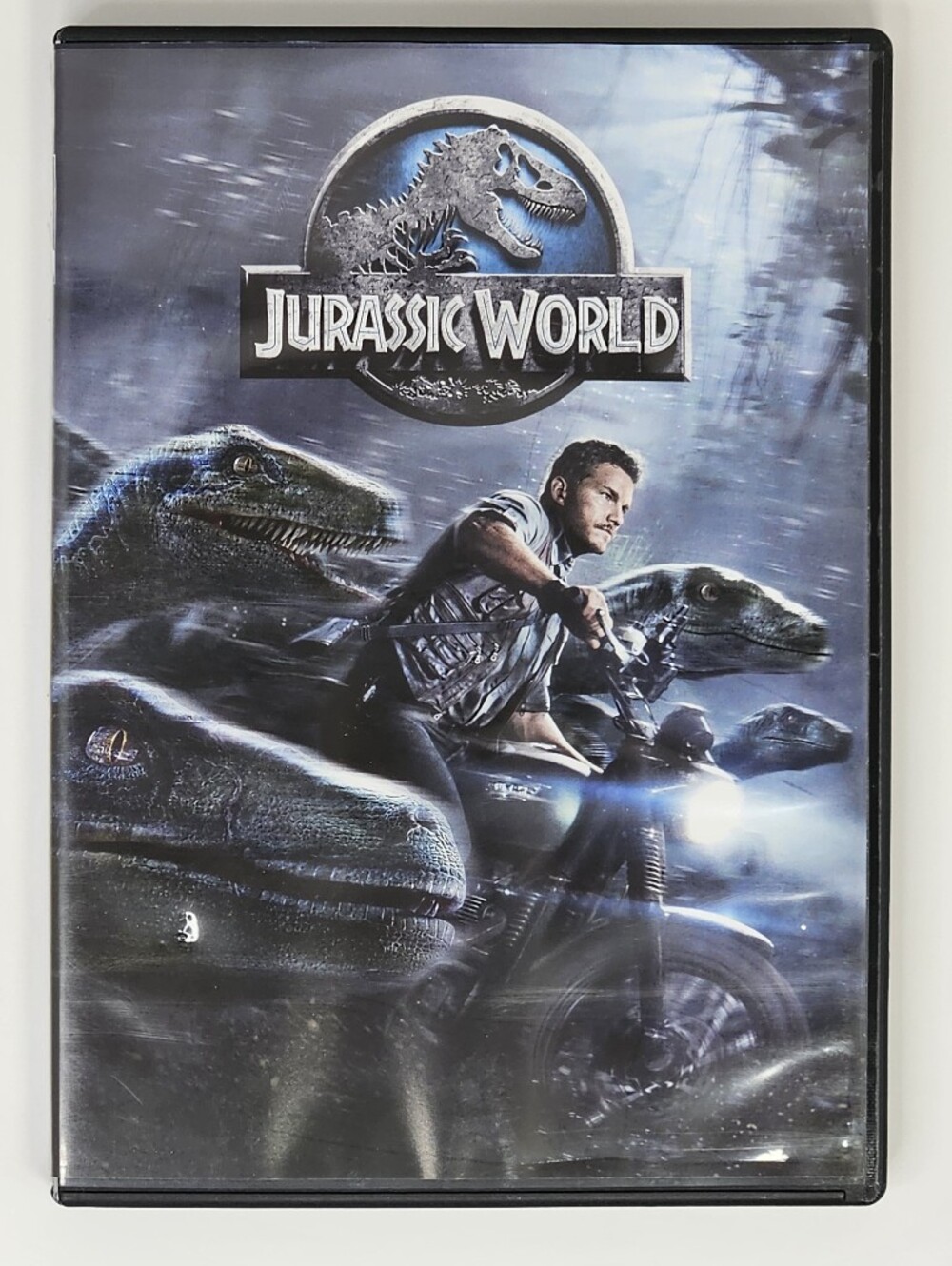 Jurassic World DVD (2015) with Bryce Dallas Howard and Chris Pratt